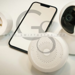 Wireless indoor security camera